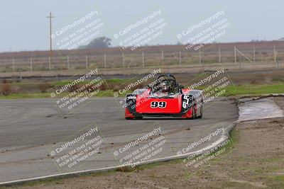 media/Jan-15-2023-CalClub SCCA (Sun) [[40bbac7715]]/Group 4/Qualifying (Sweeper)/